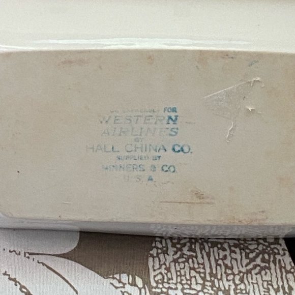 2PC- Lot WESTERN AIRLINES Stoneware Rectangular Dessert Plate - Picture 4 of 4